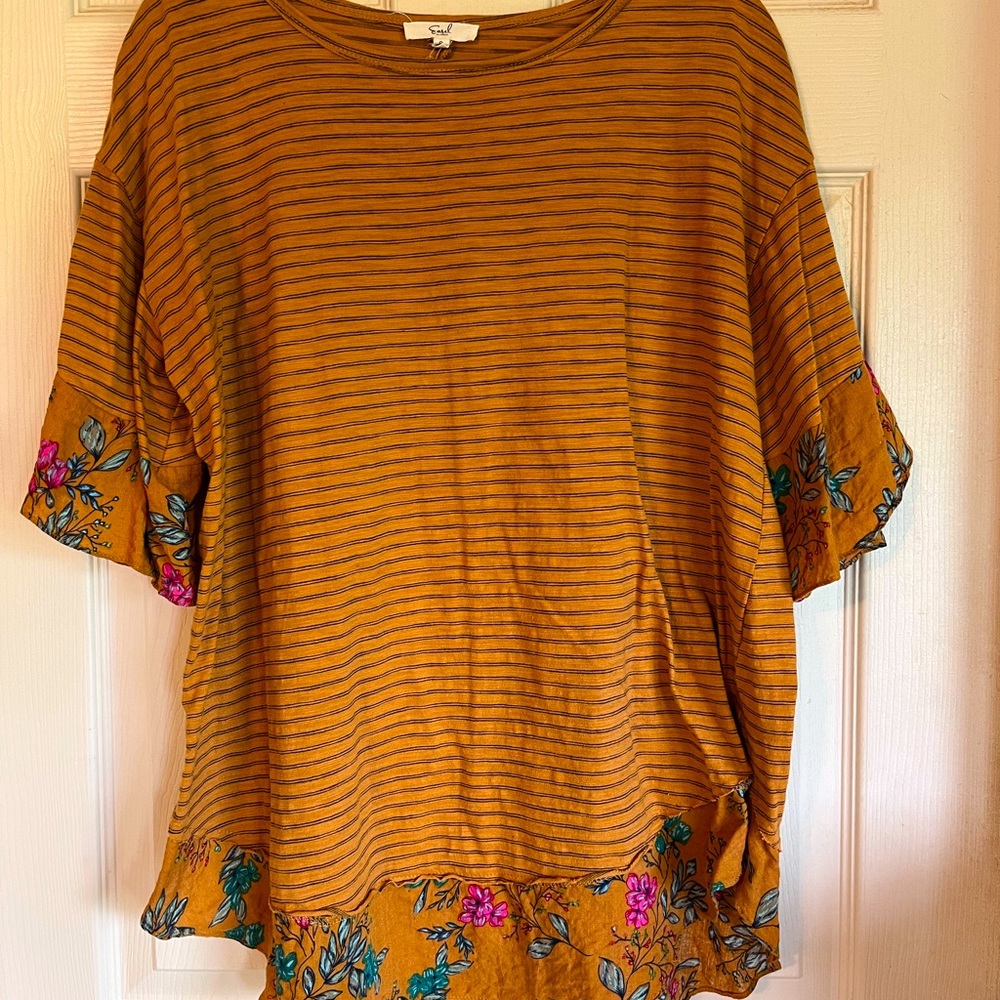 Boutique ruffled tunic